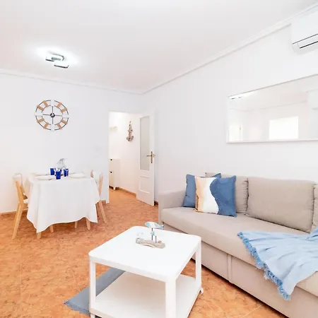 公寓 Marianna 托雷维耶哈